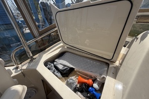 FIDELITY 34ft Mainship Yacht For Sale