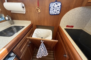 FIDELITY 34ft Mainship Yacht For Sale
