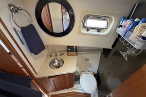 FIDELITY 34ft Mainship Yacht For Sale
