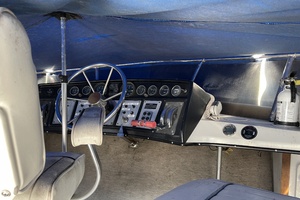 PIRATE SHIP 34ft Carver Yacht For Sale