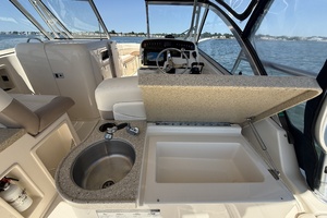 30ft Grady White Yacht For Sale