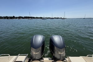 30ft Grady White Yacht For Sale