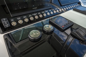 Photo 7141582 for 2009 Bimini 24 Center Console  