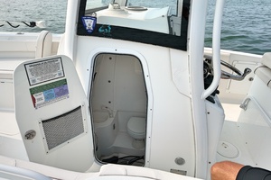 30ft Sea Hunt Yacht For Sale