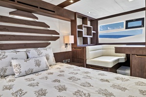 56ft Galeon Yacht For Sale