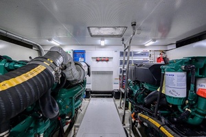 56ft Galeon Yacht For Sale