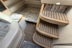 Active Pursuit 33ft Sea Ray Yacht For Sale