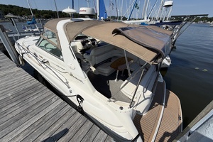 Active Pursuit 33ft Sea Ray Yacht For Sale