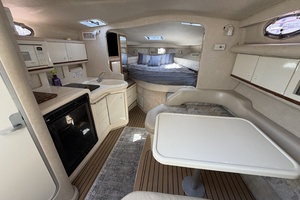 Active Pursuit 33ft Sea Ray Yacht For Sale