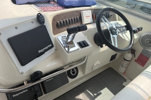 Active Pursuit 33ft Sea Ray Yacht For Sale