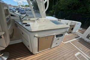 G MAN 32ft Boston Whaler Yacht For Sale