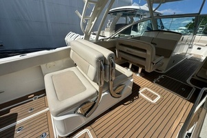 G MAN 32ft Boston Whaler Yacht For Sale