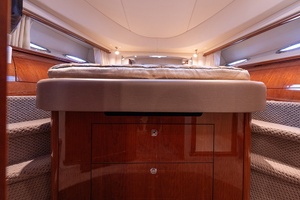 UPSIDE 58ft Sea Ray Yacht For Sale