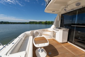 UPSIDE 58ft Sea Ray Yacht For Sale