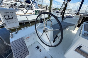 Lady Balkam 34ft Beneteau Yacht For Sale