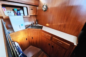 Exit Strategy 37ft President Yacht For Sale