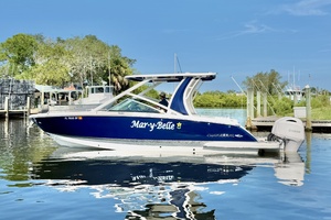 28ft Chaparral Yacht For Sale