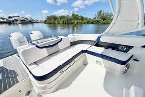 28ft Chaparral Yacht For Sale