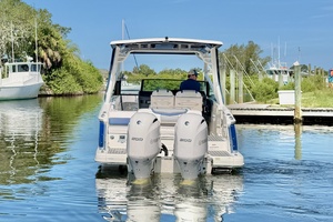 28ft Chaparral Yacht For Sale