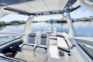28ft Chaparral Yacht For Sale