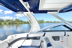 28ft Chaparral Yacht For Sale