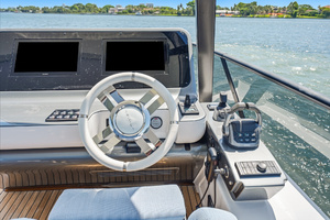 68ft Azimut Yacht For Sale