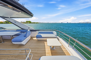 68ft Azimut Yacht For Sale