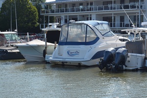 Waves of Blue 30ft Bayliner Yacht For Sale