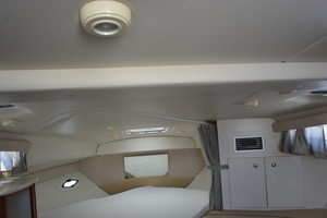 Waves of Blue 30ft Bayliner Yacht For Sale