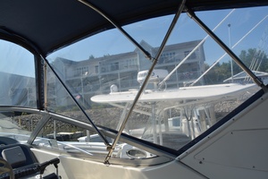 Waves of Blue 30ft Bayliner Yacht For Sale