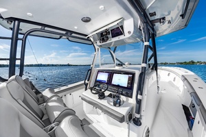 39ft Yellowfin Yacht For Sale