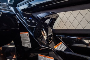 Photo 7145347 for 2025 Yamaha Boats 275SD  