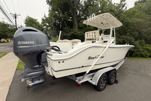 26ft NauticStar Yacht For Sale