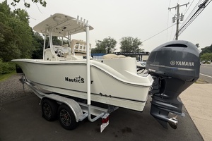 26ft NauticStar Yacht For Sale