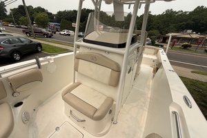 26ft NauticStar Yacht For Sale