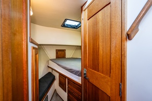 32ft Nordic Tugs Yacht For Sale