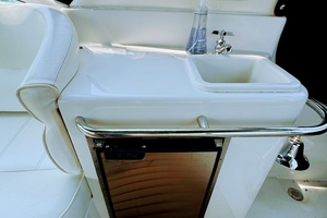 Distraction 45ft Carver Yacht For Sale