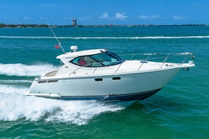 Destiny  35ft Tiara Yachts Yacht For Sale