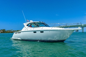 Destiny  35ft Tiara Yachts Yacht For Sale