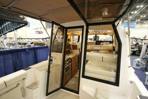2027 Ranger Tugs R-27 Luxury Edition