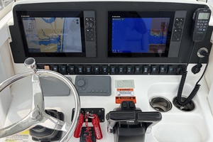 25ft Sea Hunt Yacht For Sale