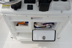 25ft Sea Hunt Yacht For Sale