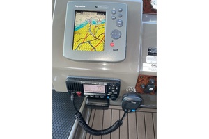 30ft Regal Yacht For Sale