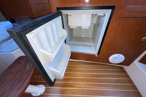 30ft Regal Yacht For Sale