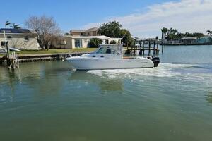 K DEE 32ft World Cat Yacht For Sale