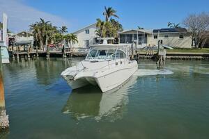 K DEE 32ft World Cat Yacht For Sale