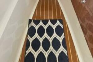 K DEE 32ft World Cat Yacht For Sale