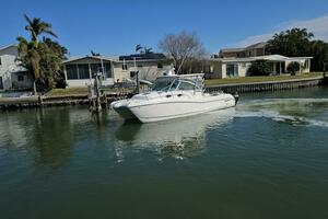 K DEE 32ft World Cat Yacht For Sale