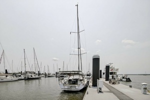Inconceivable 45ft Beneteau Yacht For Sale