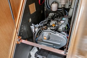 Inconceivable 45ft Beneteau Yacht For Sale